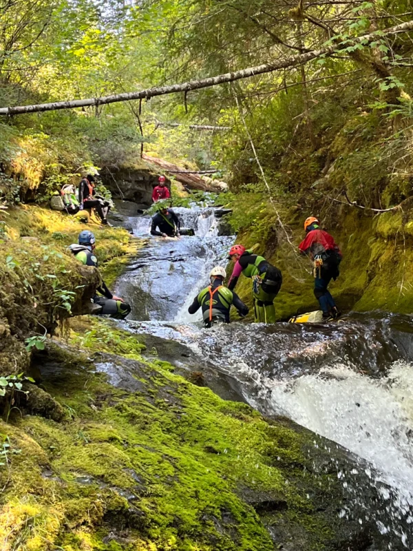 Introduction to PNW Canyoning Course - Image 8